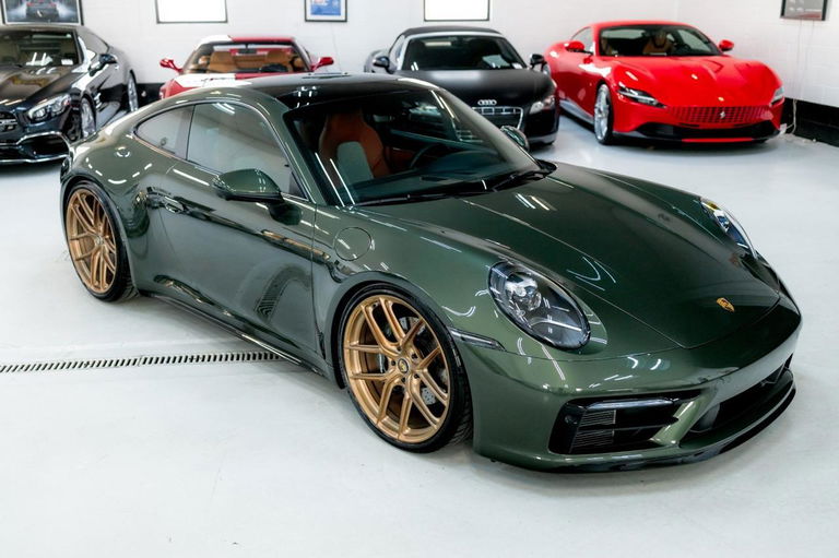 Porsche 992 Carrera 4S