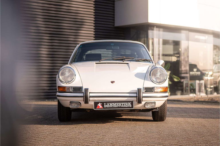 Porsche 911 T