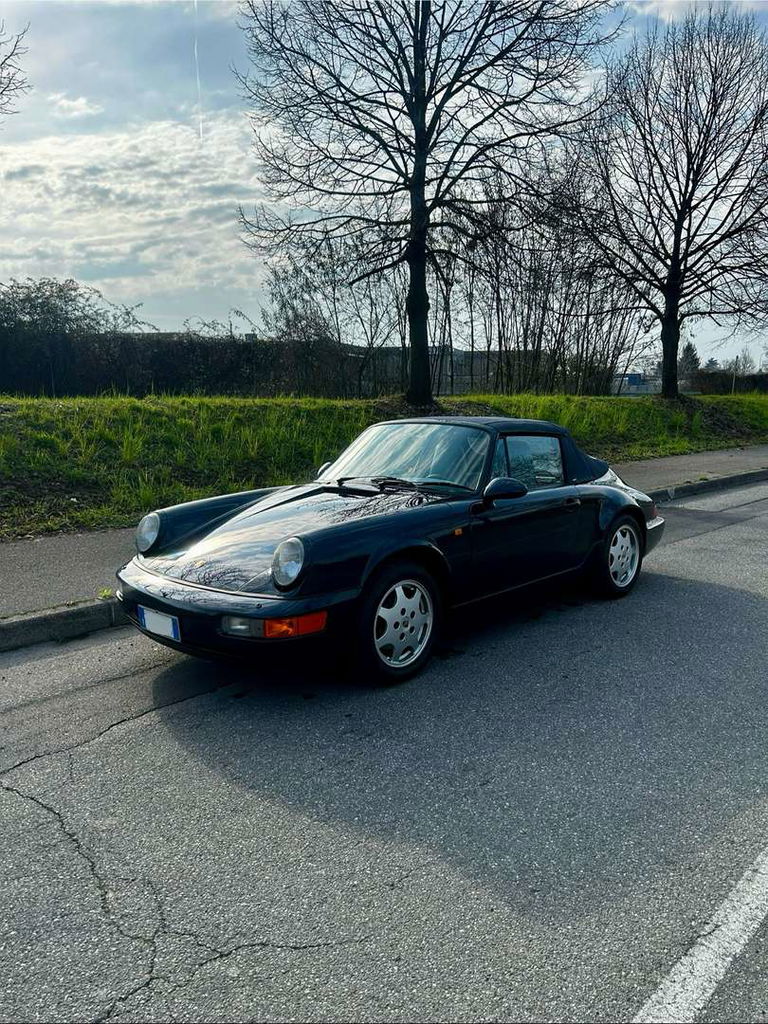 Porsche 964 Carrera 4