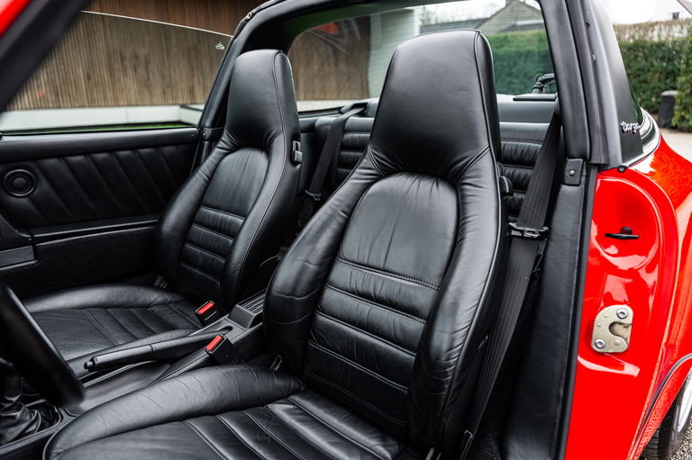 Porsche 964 Carrera 4