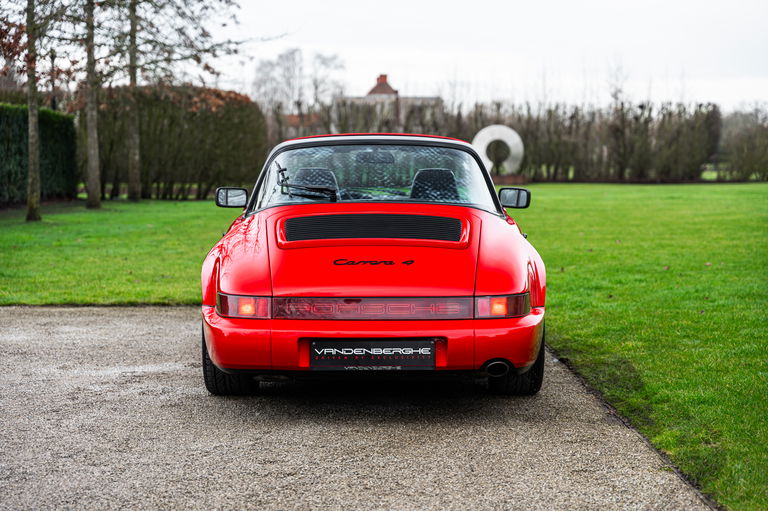 Porsche 964 Carrera 4