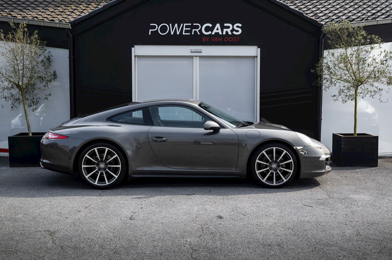 Porsche 991 Carrera 4
