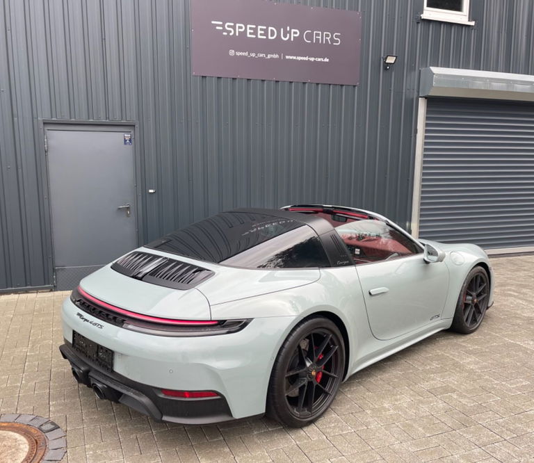Porsche 992.2 Targa 4 GTS