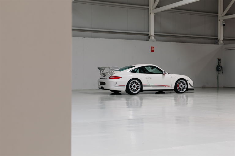 Porsche 997 GT3 RS 4.0