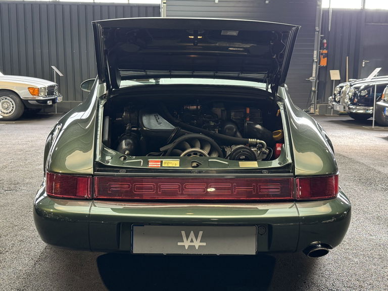 Porsche 964 Carrera 4