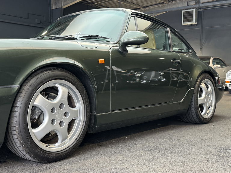 Porsche 964 Carrera 4