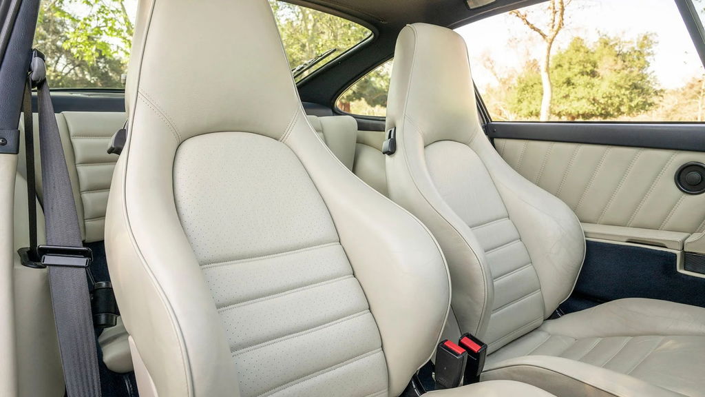 Porsche 911 Turbo 3.3 (US)