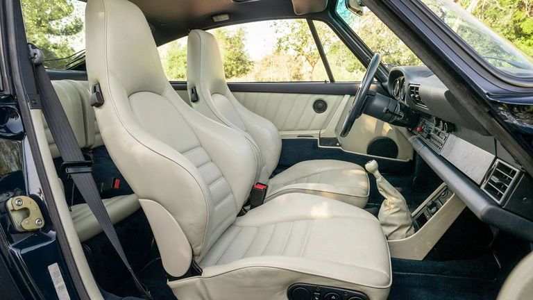 Porsche 911 Turbo 3.3 (US)