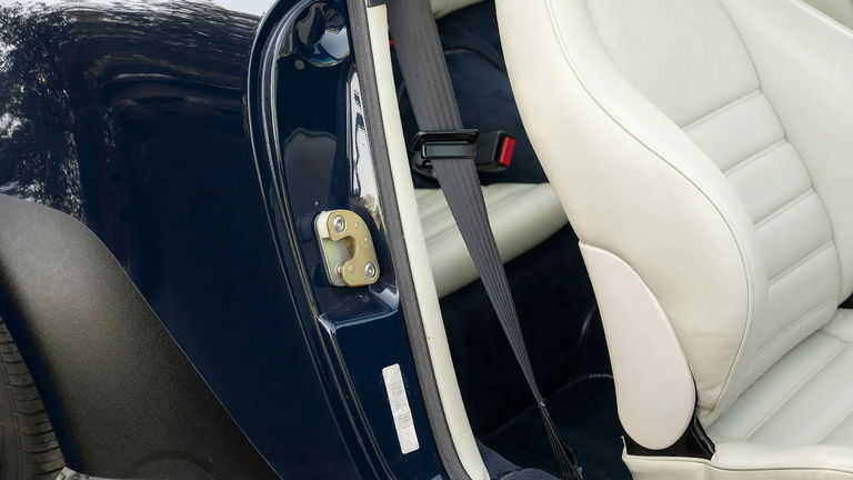 Porsche 911 Turbo 3.3 (US)