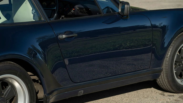 Porsche 911 Turbo 3.3 (US)