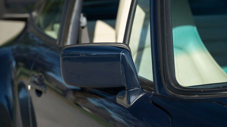 Porsche 911 Turbo 3.3 (US)