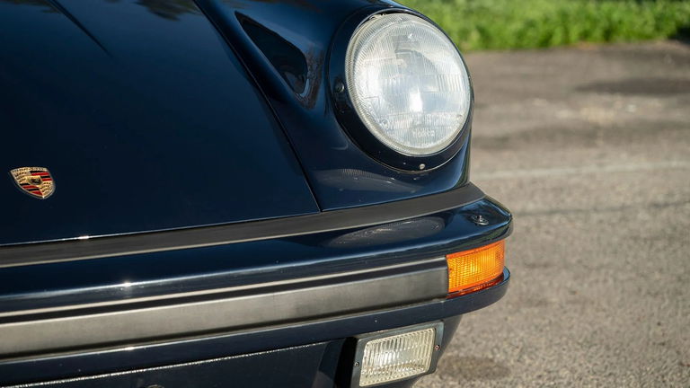 Porsche 911 Turbo 3.3 (US)