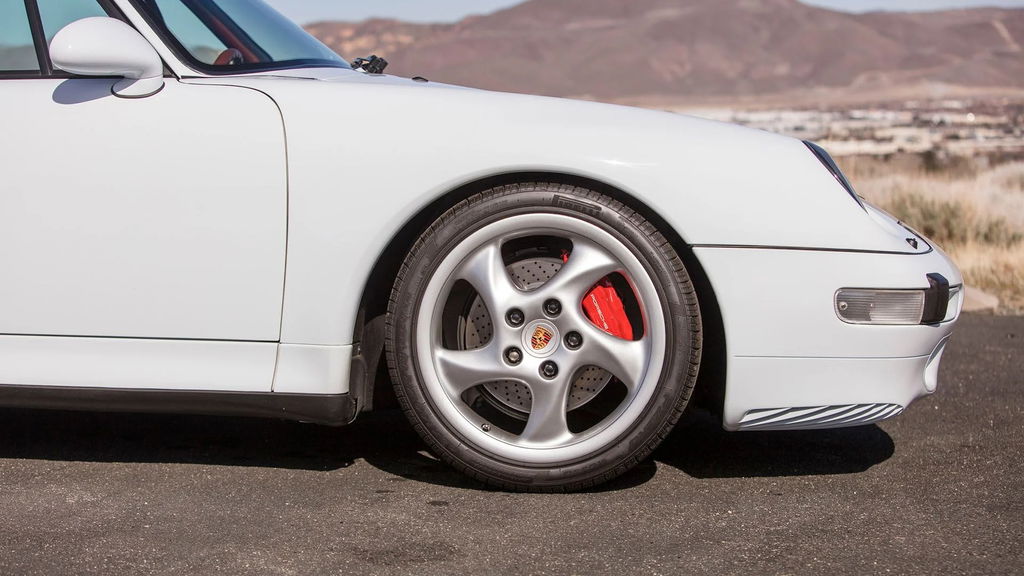 Porsche 993 Carrera 4S