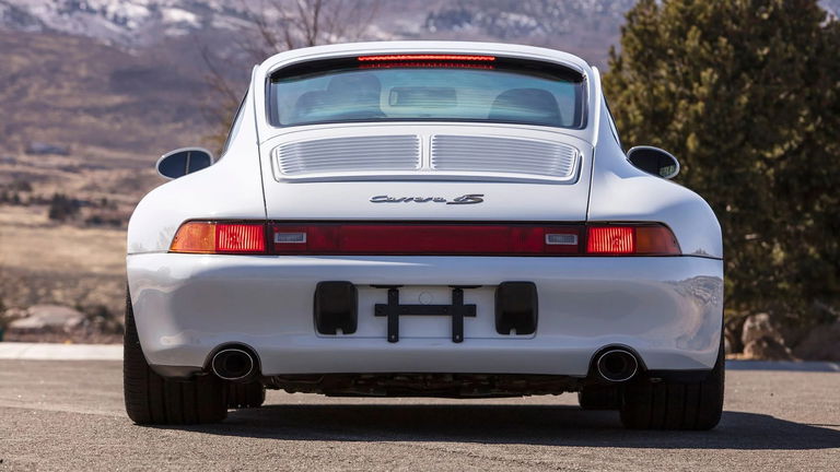 Porsche 993 Carrera 4S