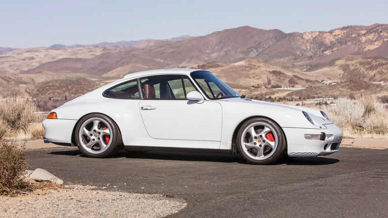 Porsche 993 Carrera 4S
