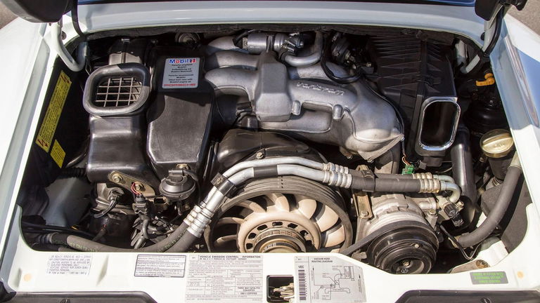 Porsche 993 Carrera 4S