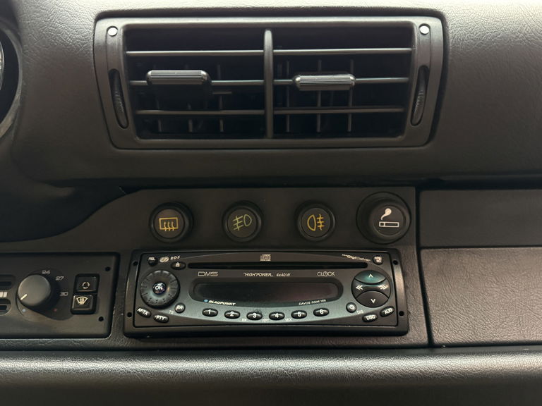 Porsche 964 Carrera 4