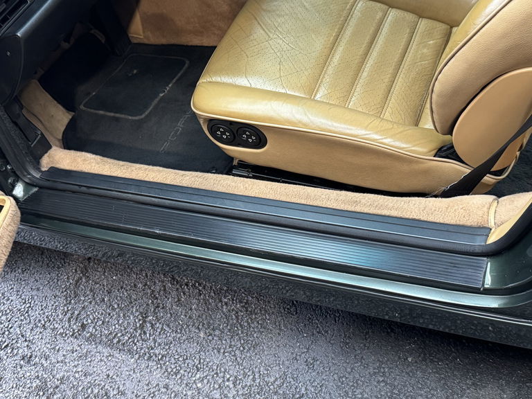 Porsche 964 Carrera 4