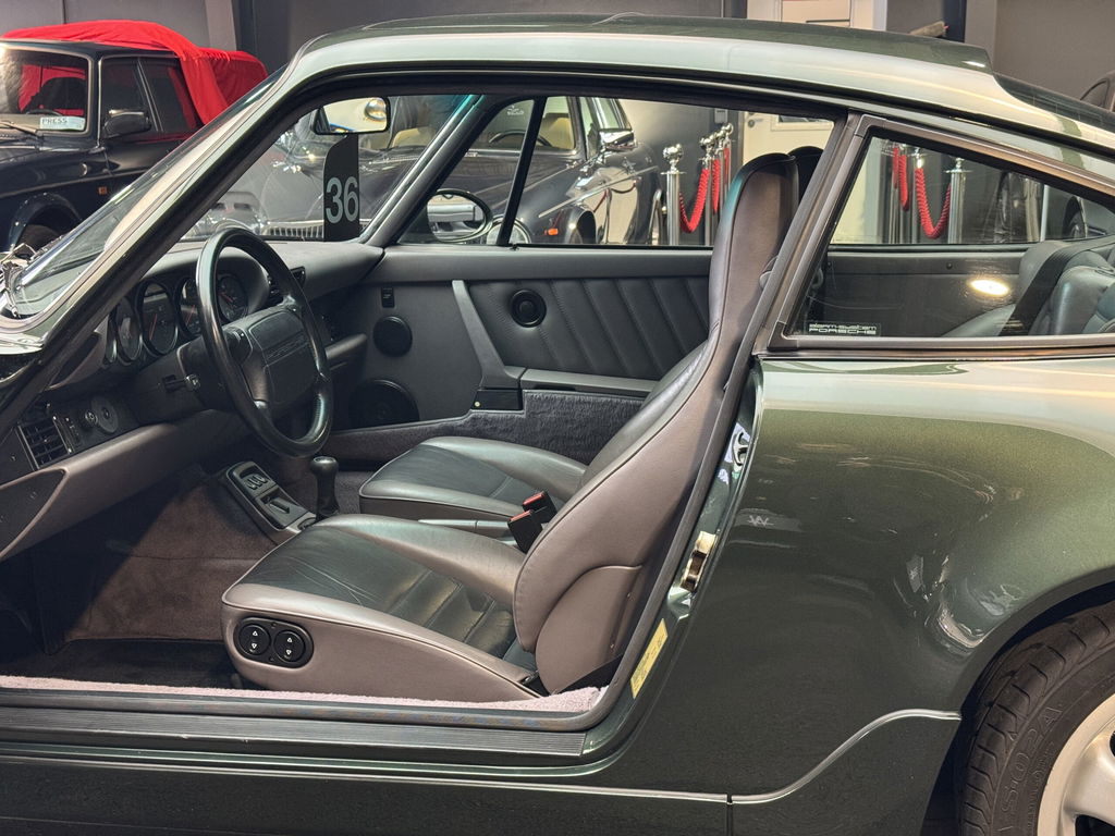 Porsche 964 Carrera 2