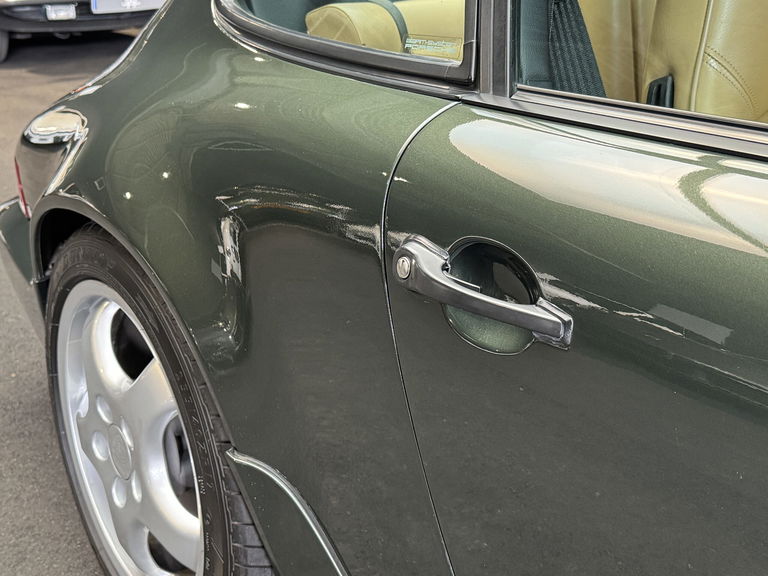 Porsche 964 Carrera 4