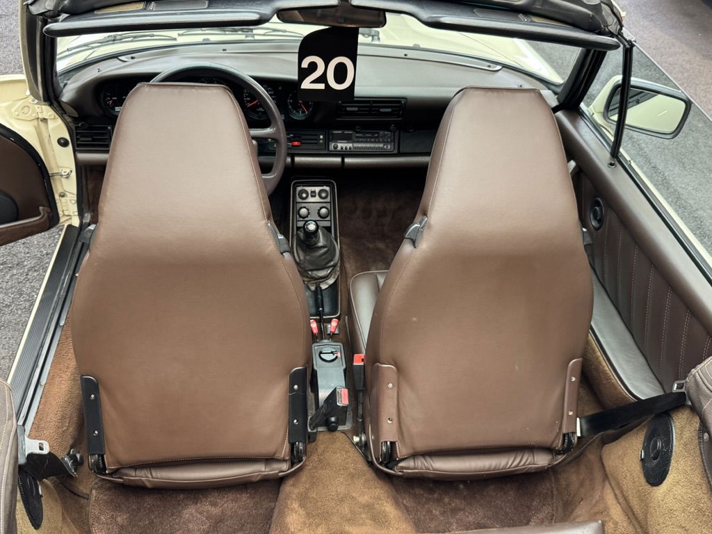 Porsche 911 Carrera 3.2 WTL