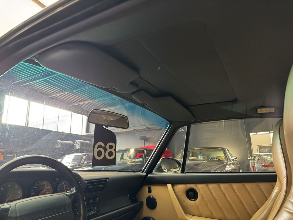 Porsche 964 Carrera 4