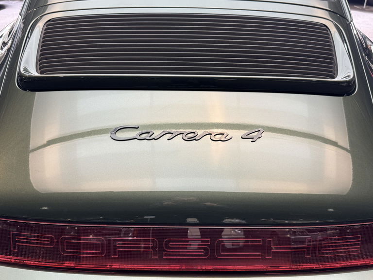 Porsche 964 Carrera 4