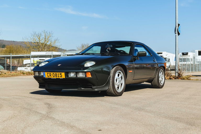 Porsche 928 S