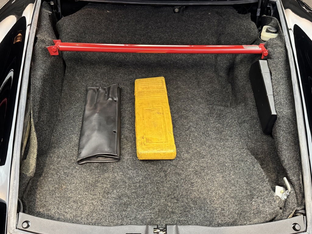 Porsche 911 Carrera 2.7