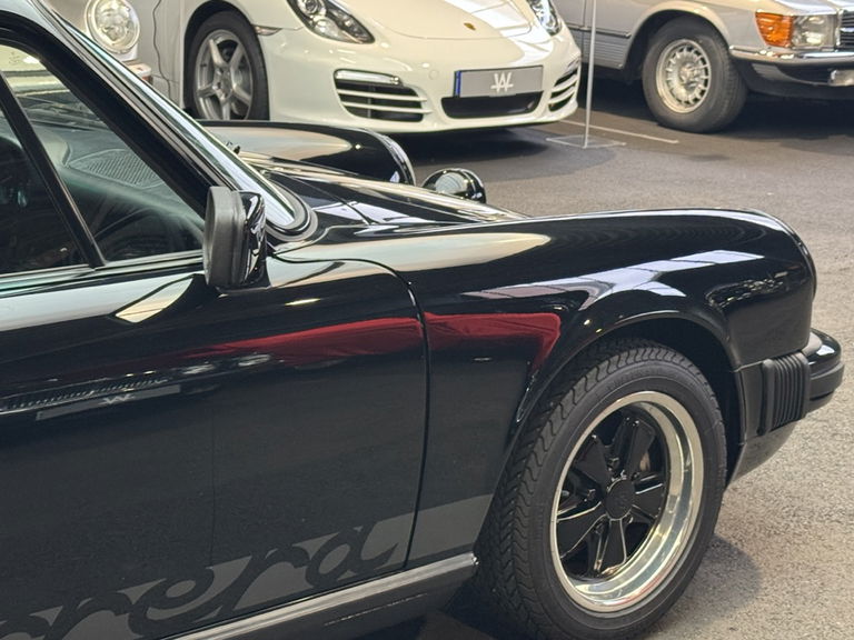 Porsche 911 Carrera 2.7