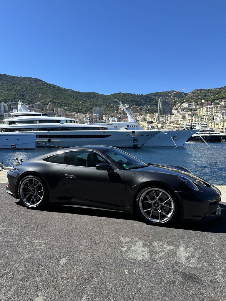 Porsche 992 GT3 Touring