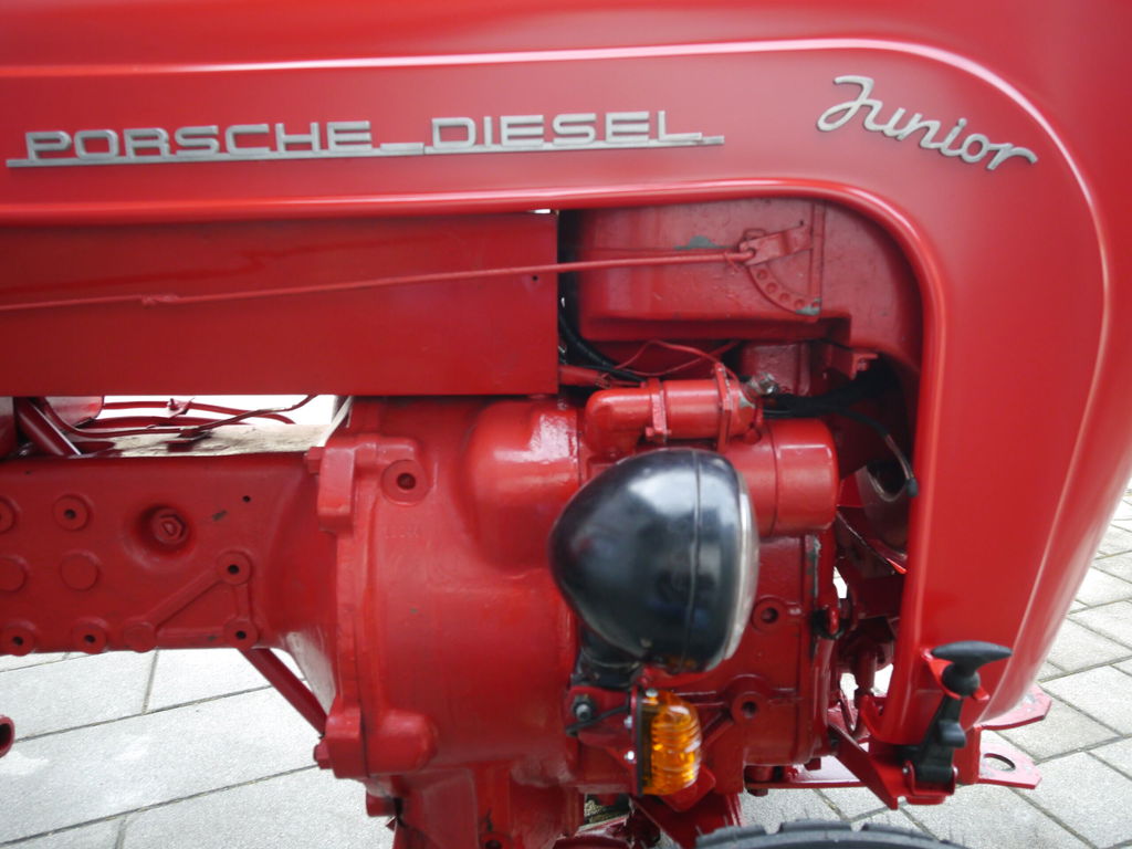 Porsche Junior 108 S