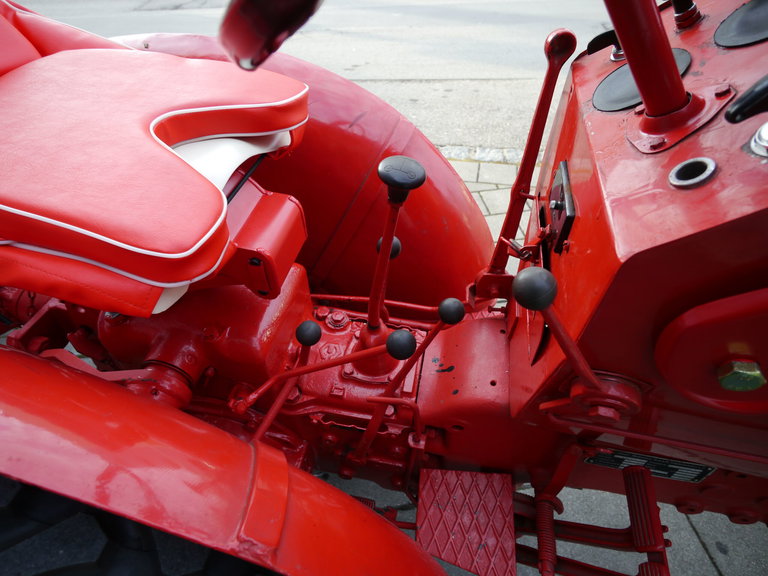 Porsche Junior 108 S