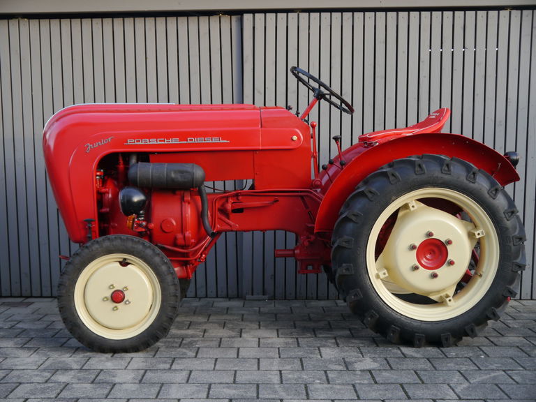 Porsche Junior 108 S