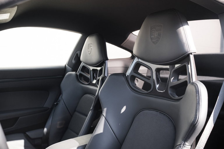 Porsche 992 GT3 Touring