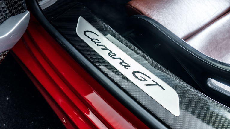 Porsche Carrera GT