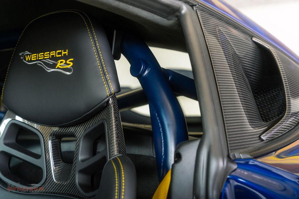 Porsche 718 Cayman GT4 RS