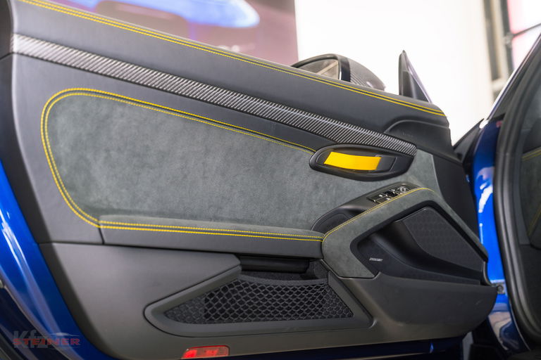 Porsche 718 Cayman GT4 RS