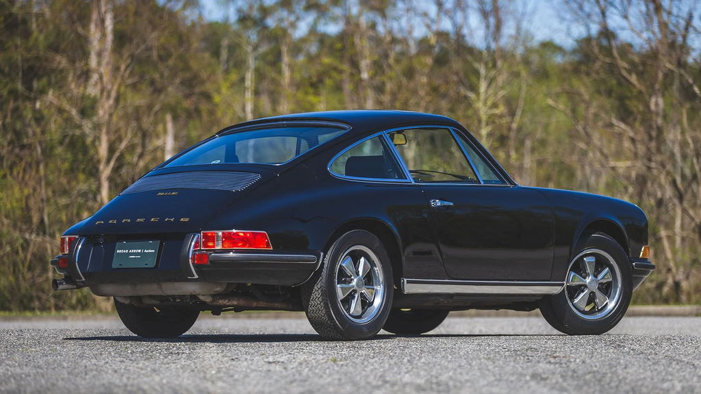 Porsche 911 E