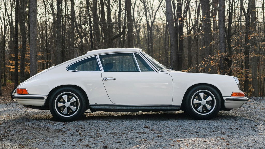 Porsche 911 S (F-Modell)