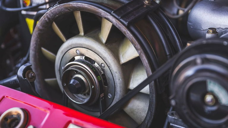 Porsche 911 Carrera 3.2 (US)