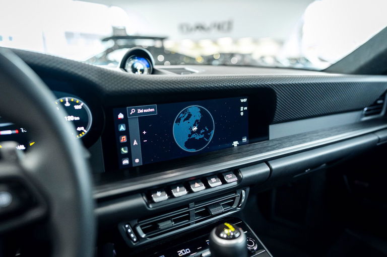 Porsche 992 GT3 Touring