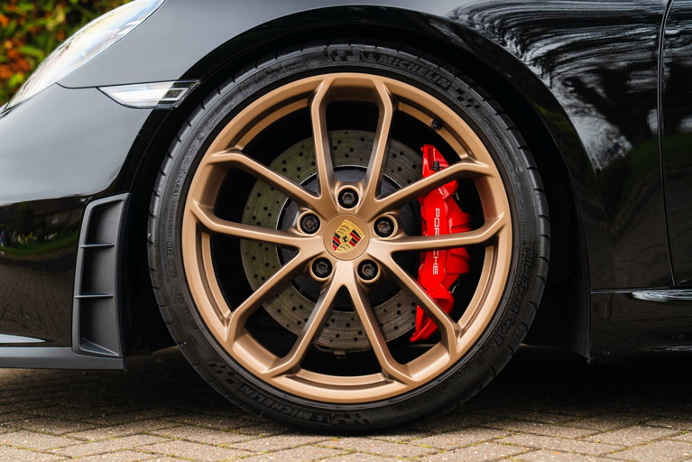 Porsche 718 Spyder