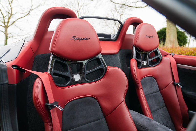 Porsche 718 Spyder