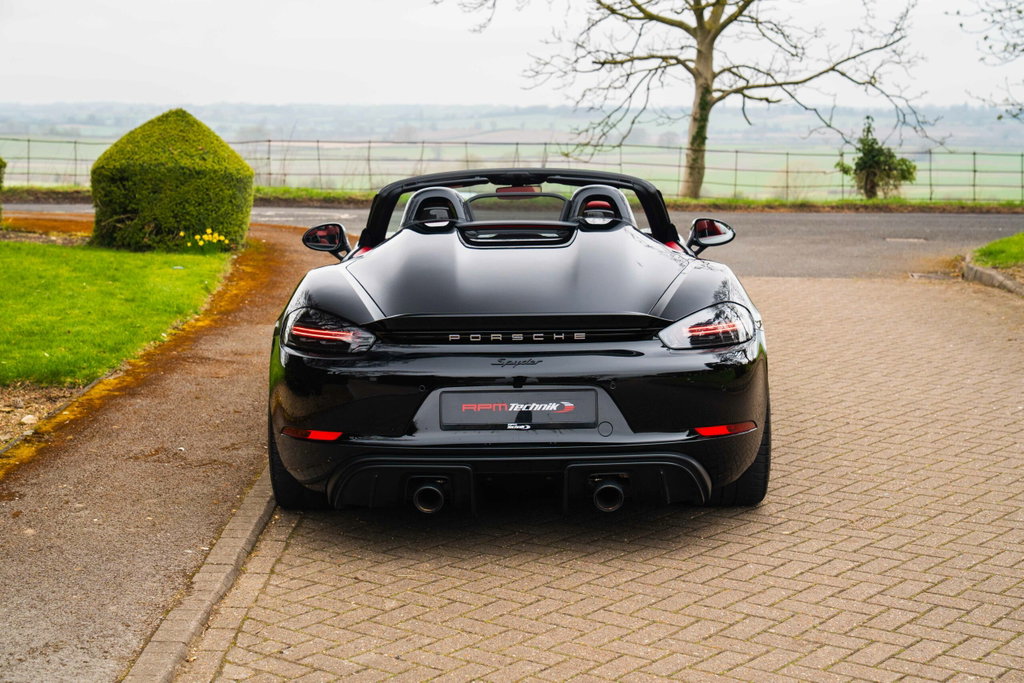 Porsche 718 Spyder