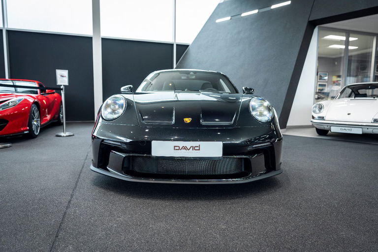 Porsche 992 GT3 Touring