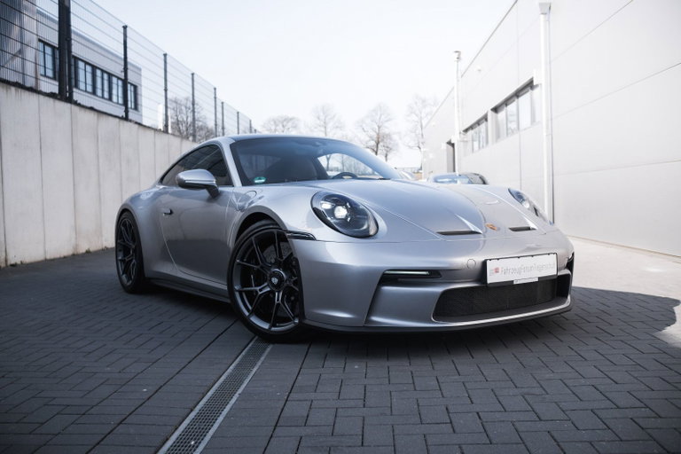 Porsche 992 GT3 Touring