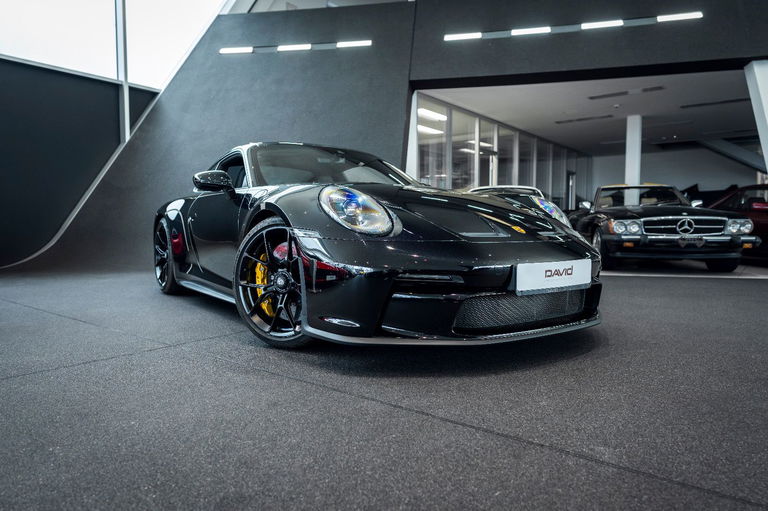 Porsche 992 GT3 Touring