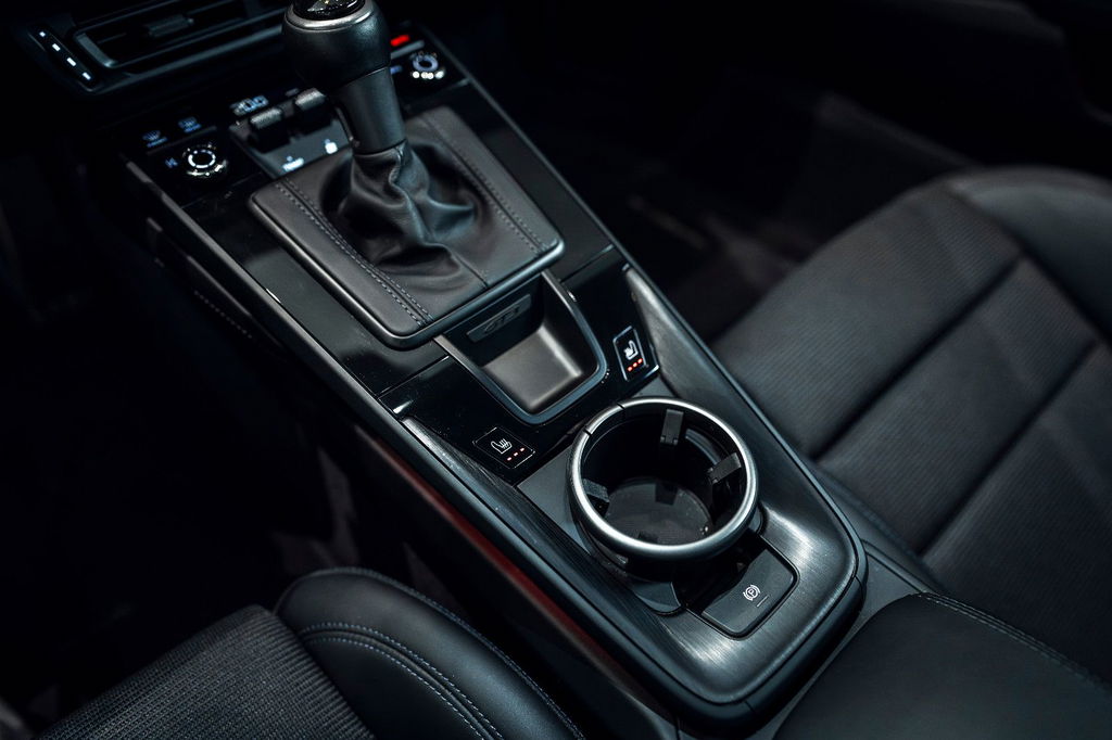 Porsche 992 GT3 Touring