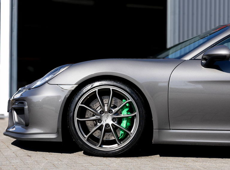 Porsche 981 Cayman GT4